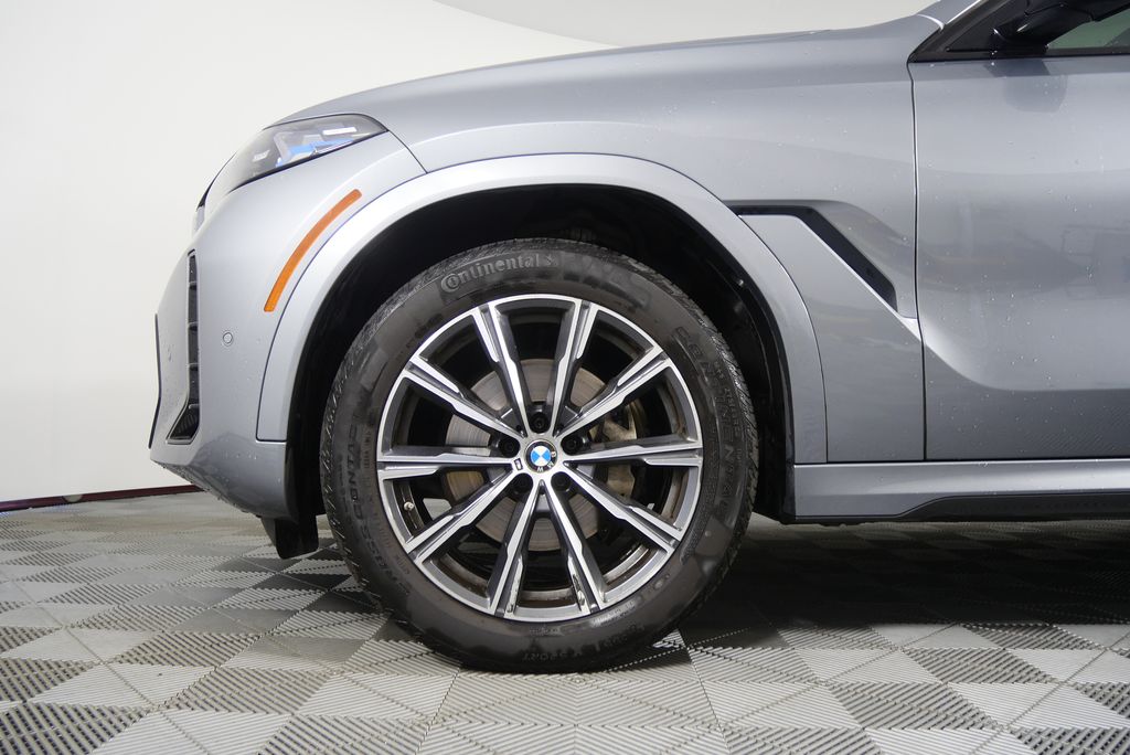 Thumbnail: 2025 BMW X6 - 7