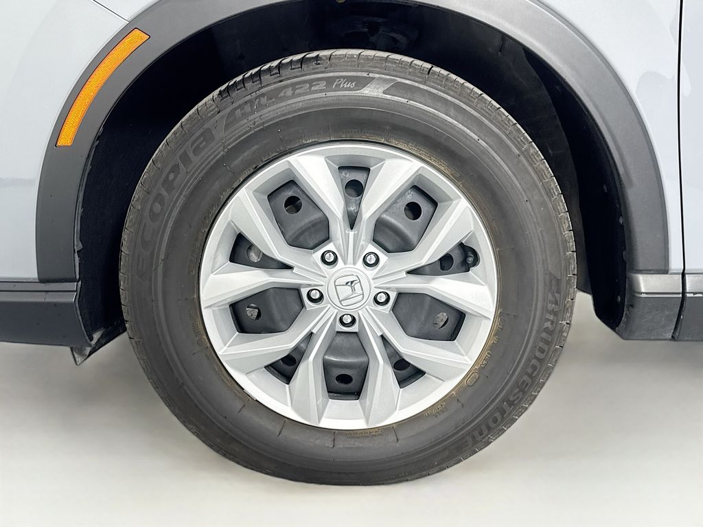 Used Car 2025 Honda Cr-v  Wagon 4 Dr. Lx Front Wheel Drive For Sale Under $30,000 In Austin, Texas
