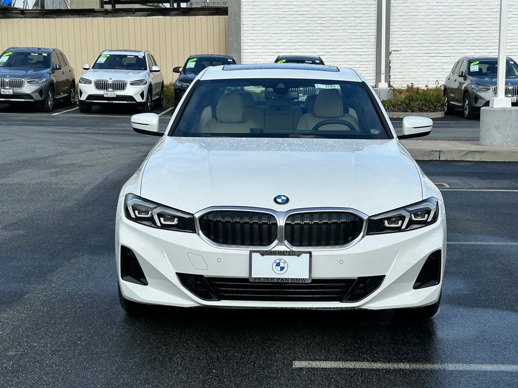 2025 BMW 3 Series 330i 8