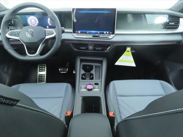 Thumbnail: 2026 Volkswagen Tiguan - 13