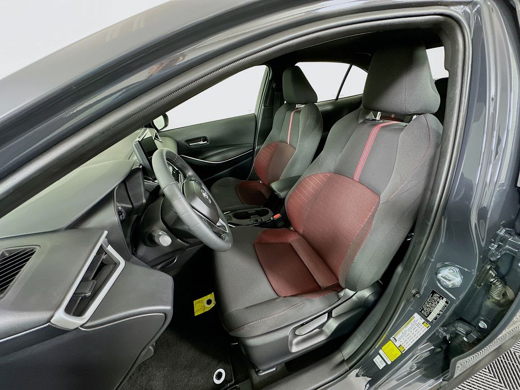 Thumbnail: 2025 Toyota Corolla - 21