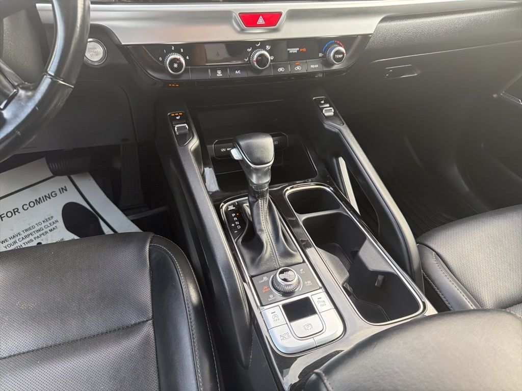 Thumbnail: 2020 Kia Telluride - 17