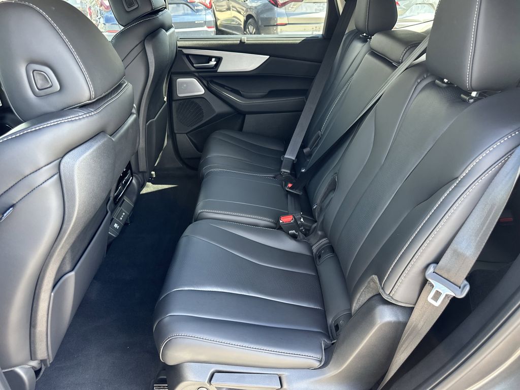 new 2026 Acura MDX car, priced at $61,350
