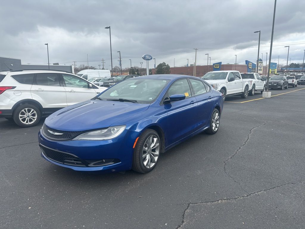 2015 Chrysler 200 S Sedan FWD