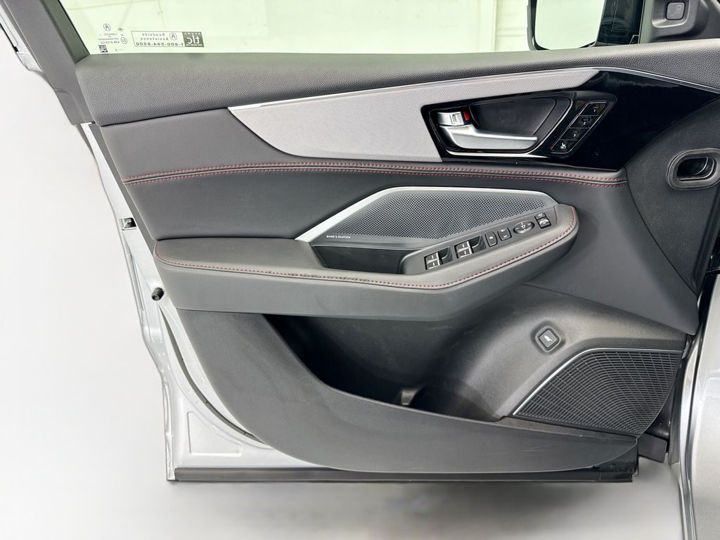 Thumbnail: 2026 Acura MDX - 23