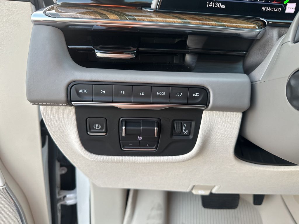 Used Car 2022 Cadillac Escalade  Sport Platinum For Sale Under $90,000 In Austin, Texas