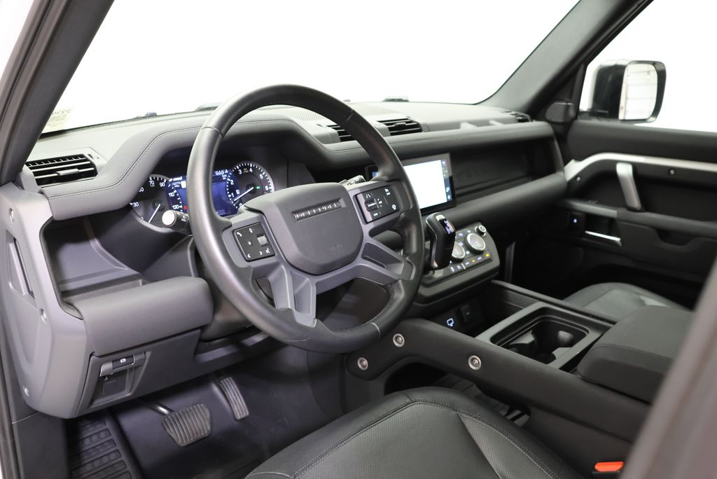 Thumbnail: 2023 Land Rover Defender - 29