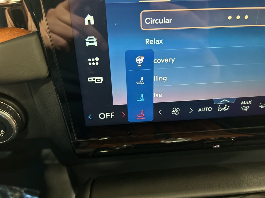 new 2026 Lincoln Navigator L car, priced at $128,975