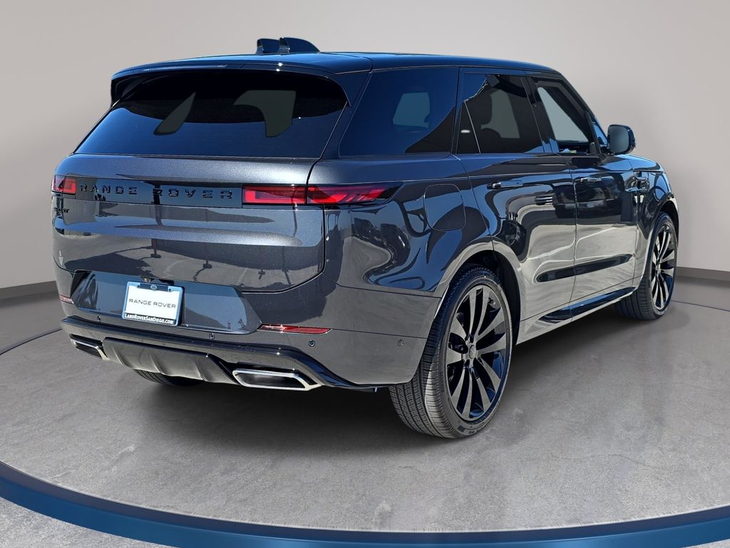 New 2026 Gray Land Rover Dynamic SE image 5
