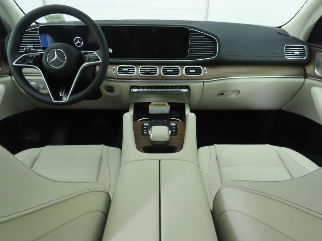 Thumbnail: 2025 Mercedes-Benz GLE - 14