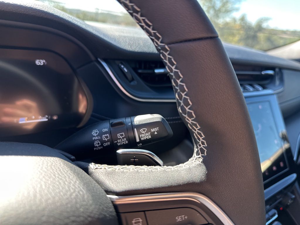 New Car 2025 Jeep Grand Cherokee  Laredo X For Sale Under $40,000 In Austin, Texas