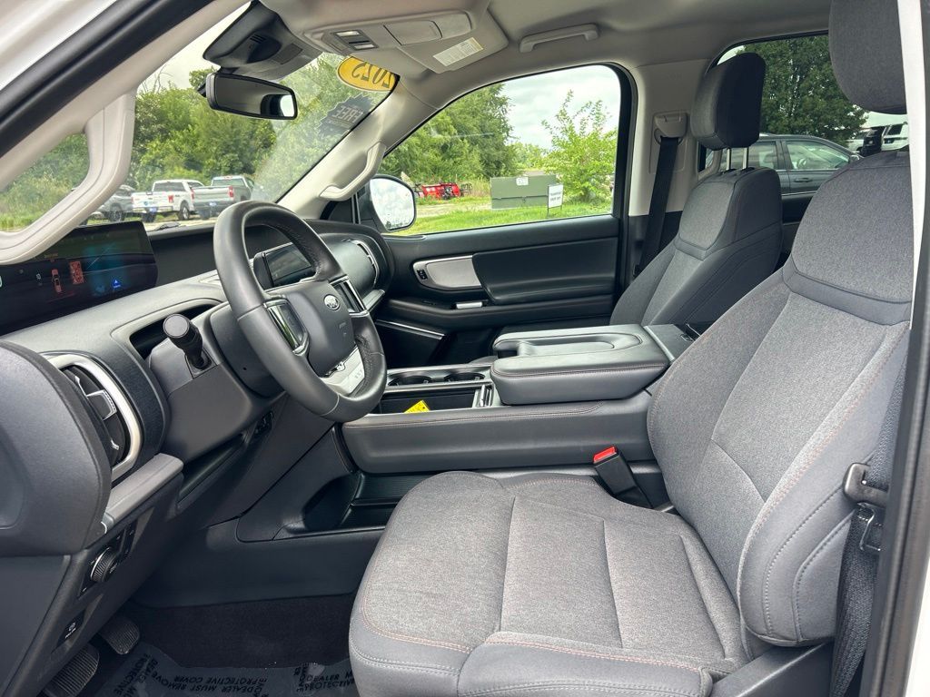 Used 2025 Ford Expedition SUV