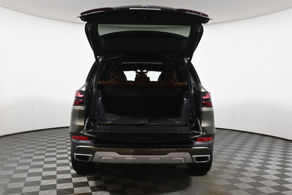 Thumbnail: 2024 BMW X5 - 32