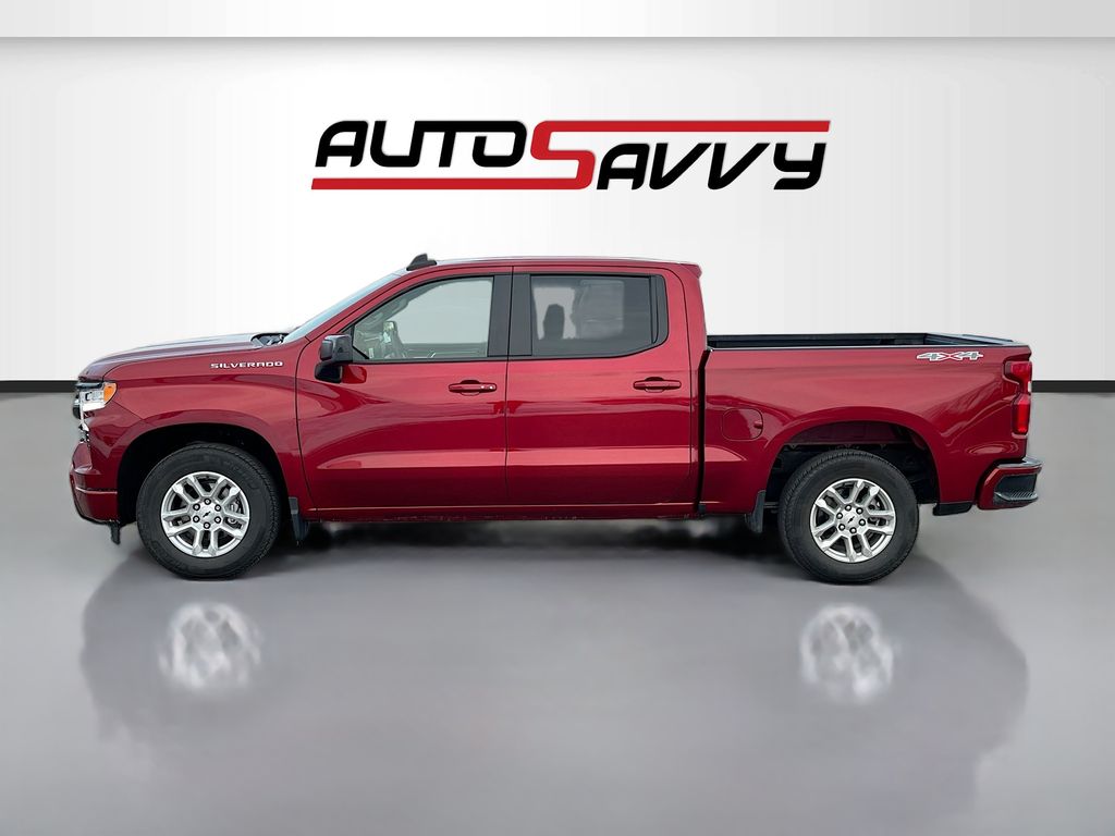Used 2025 Red Chevrolet RST image 4