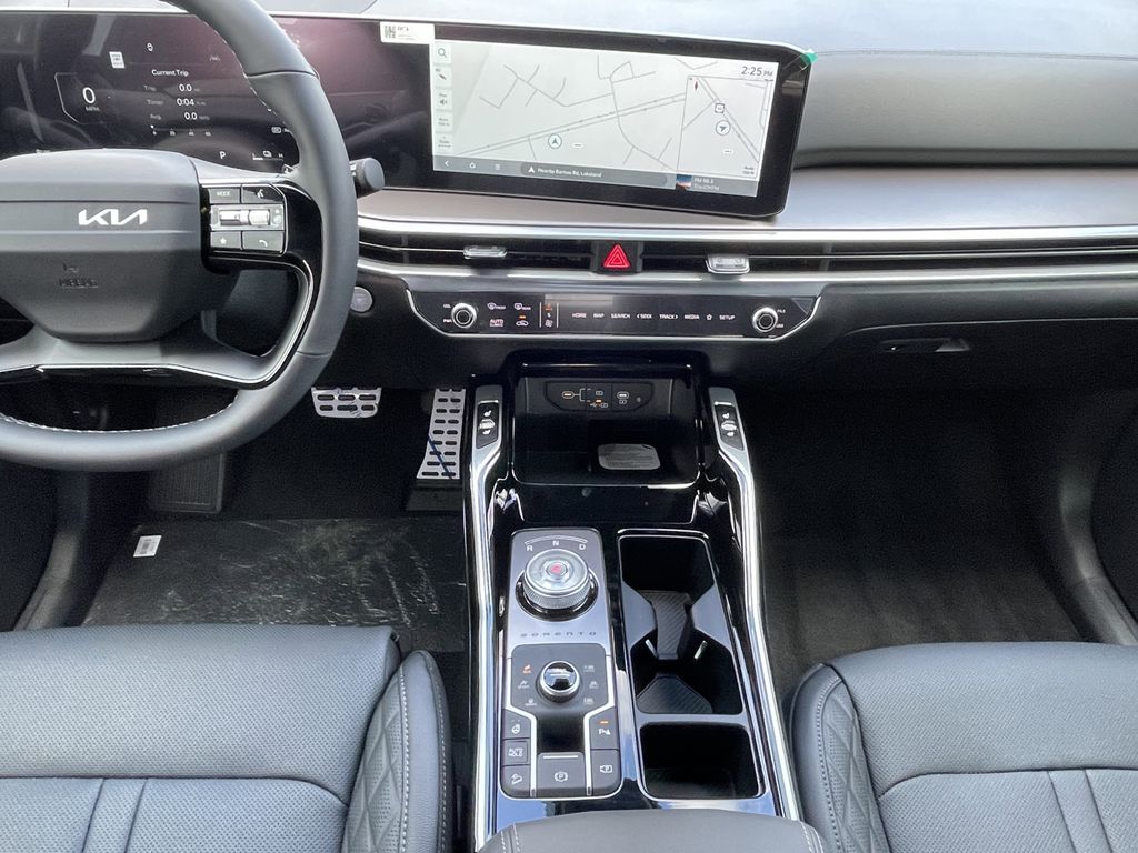 new 2026 Kia Sorento Hybrid car, priced at $42,919