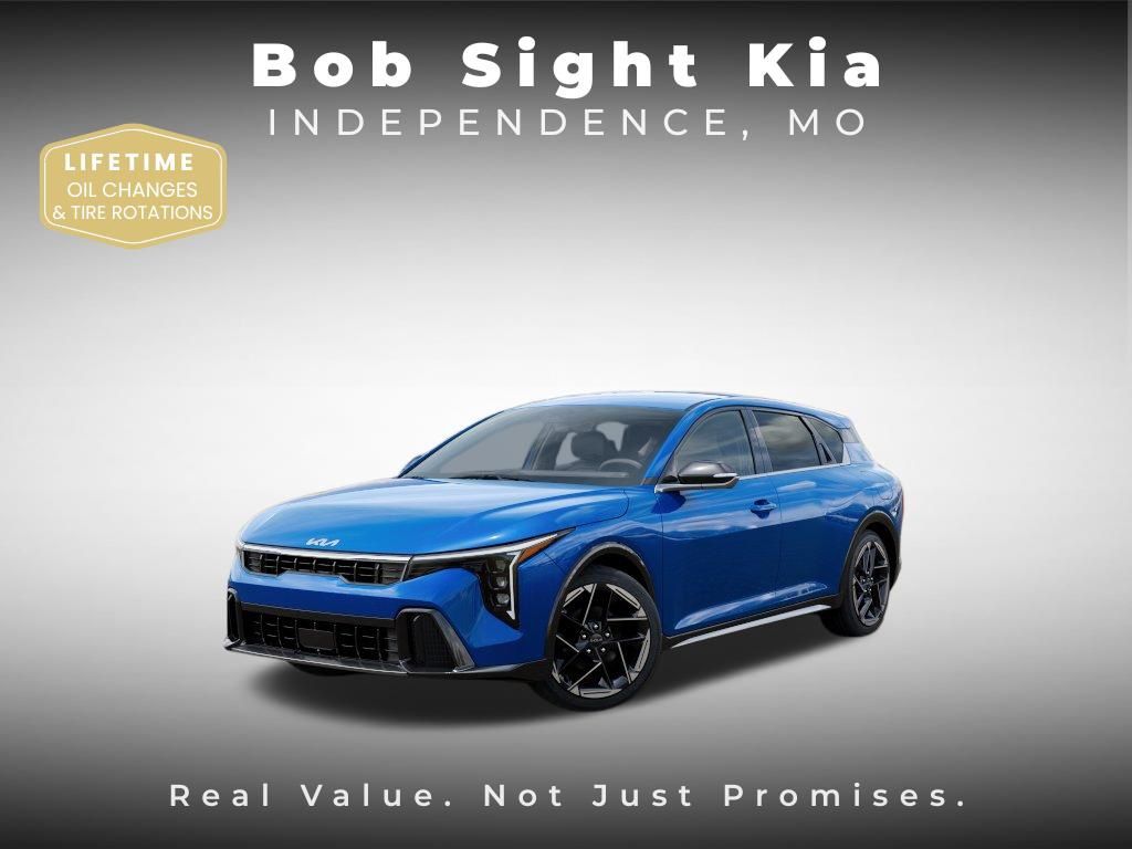 2026 Kia K4 GT-Line AT Hatchback's photo