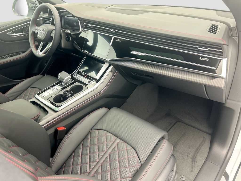 Thumbnail: 2026 Audi Q8 - 16