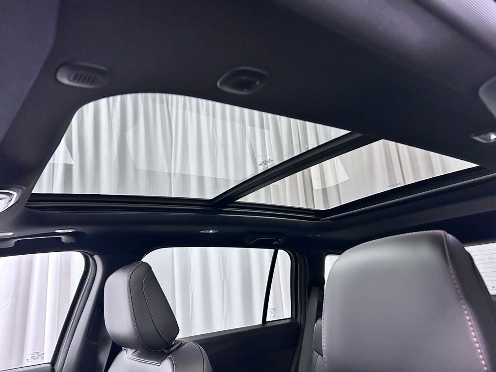 new 2026 Jeep Cherokee car, priced at $43,185