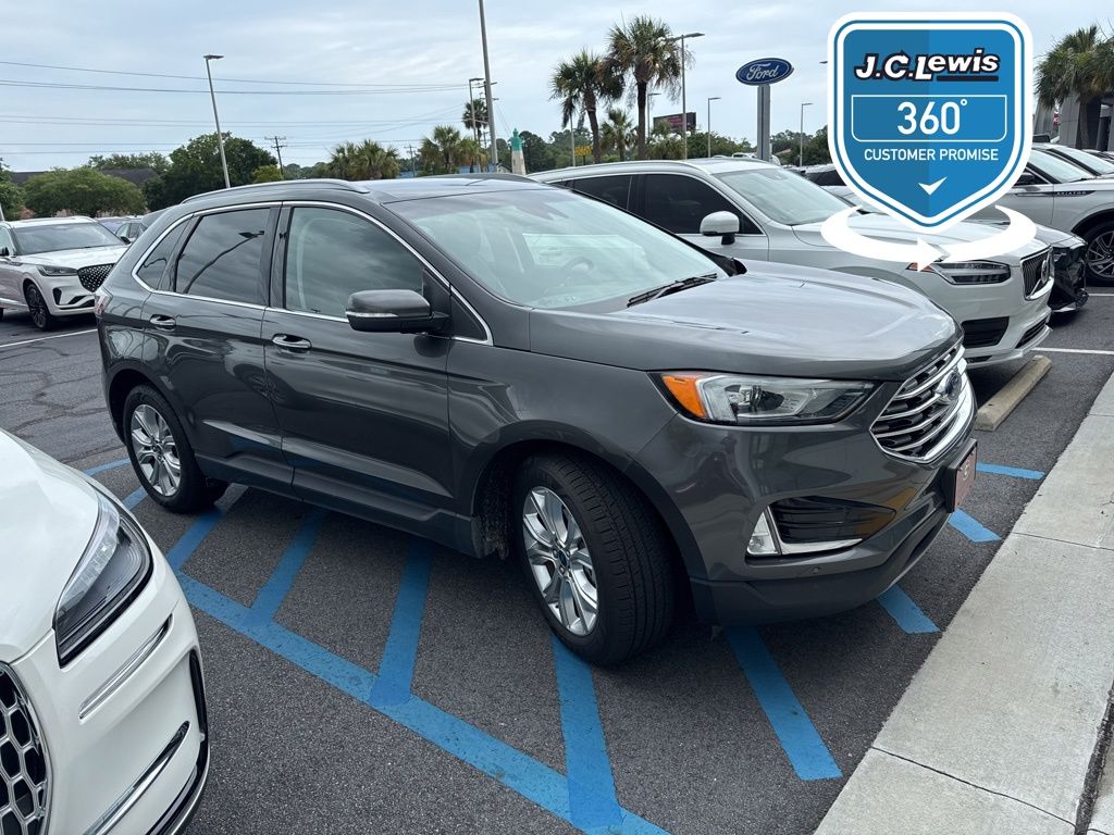 2020 Ford Edge Titanium