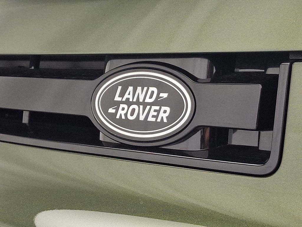 Thumbnail: 2026 Land Rover Defender - 21