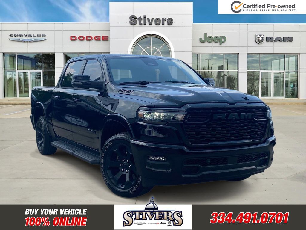 Diamond Black Crystal Pearlcoat 2025 RAM 1500 Pickup Truck Four-Wheel Drive 8-Speed Automatic