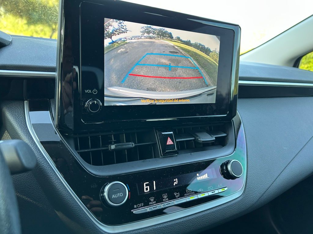 2024 Toyota Corolla LE 20