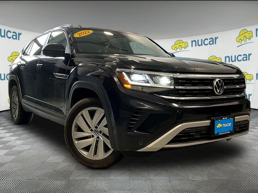 2022 Volkswagen Atlas Cross Sport — photo 1