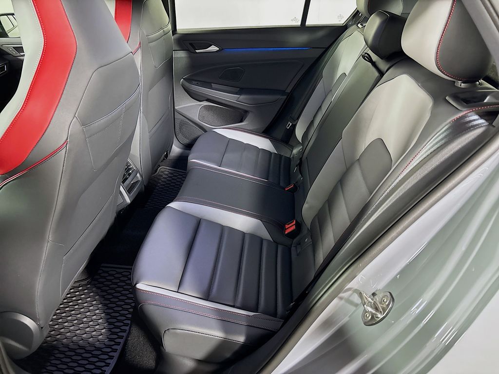 2025 Volkswagen Golf GTI 2.0T SE