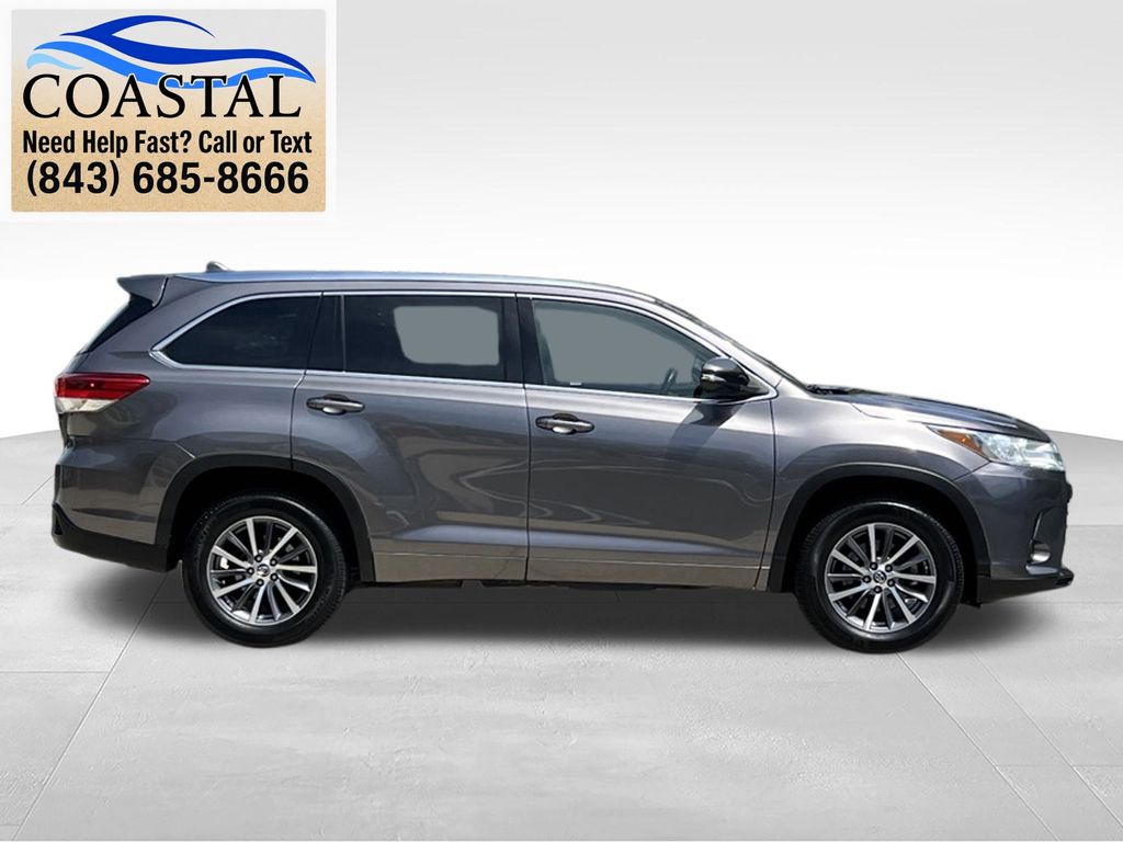 2017 Toyota Highlander XLE Gray at Davis Toyota of Orangeburg