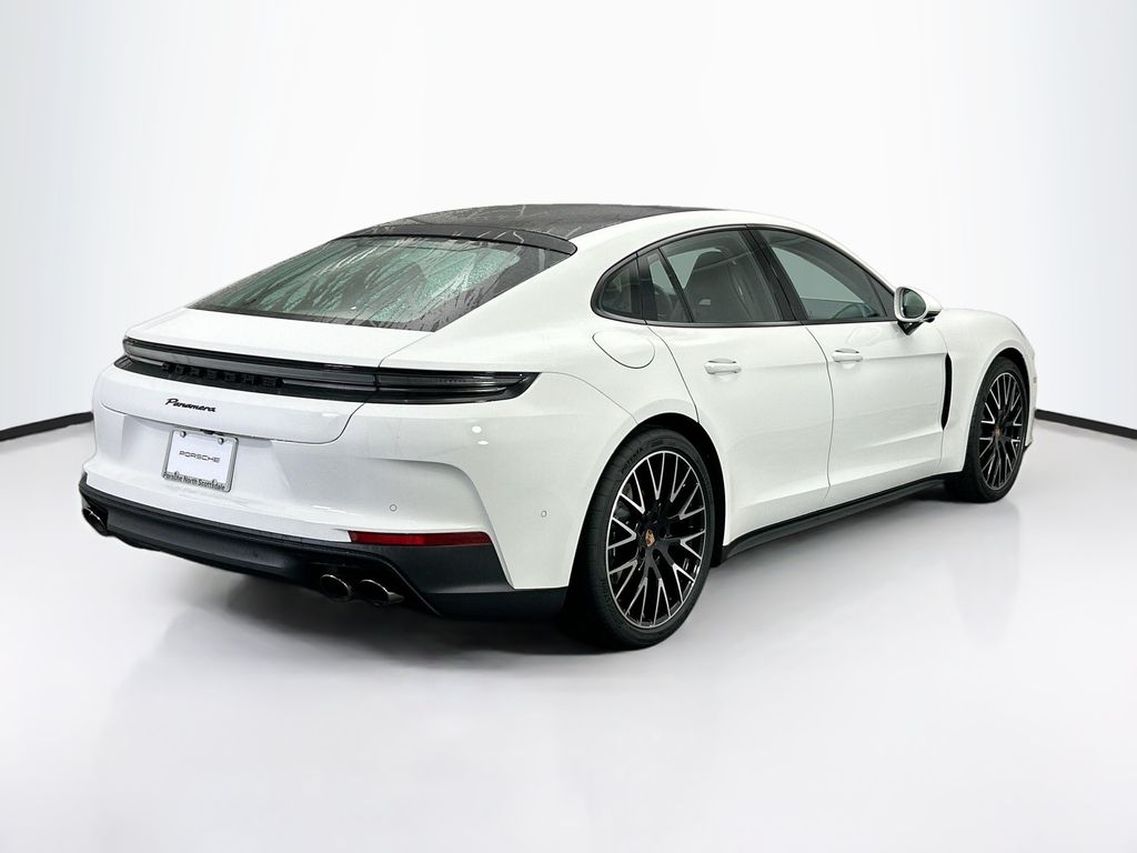 Thumbnail: 2026 Porsche Panamera - 7