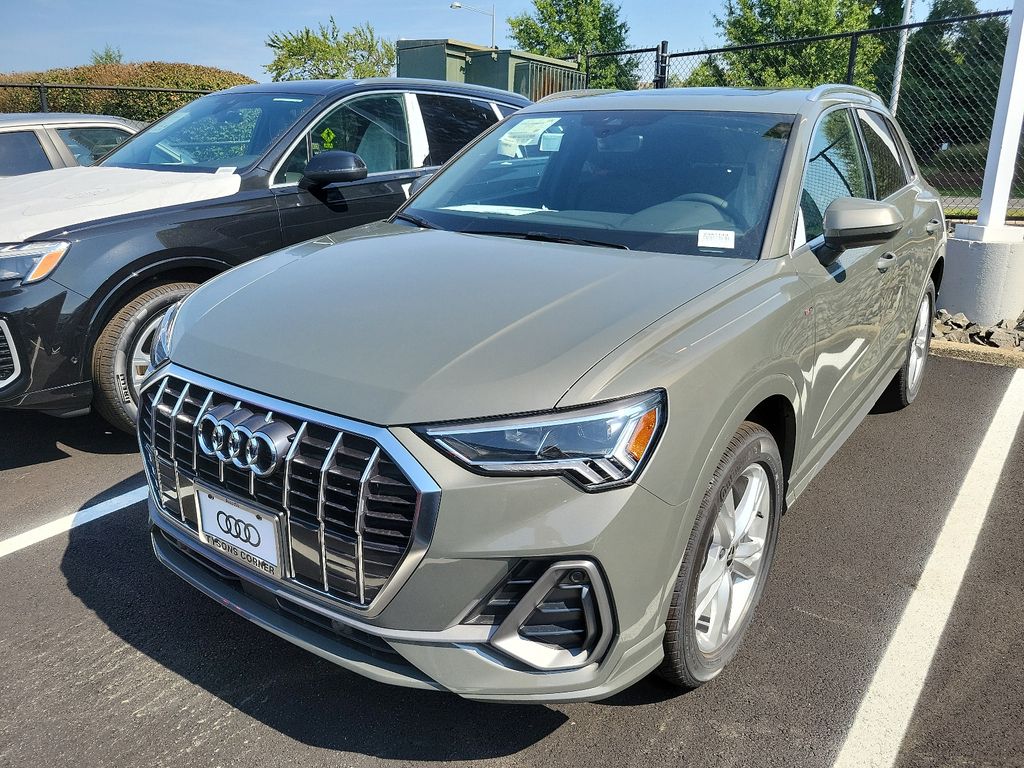 2024 Audi Q3  -
                Vienna, VA