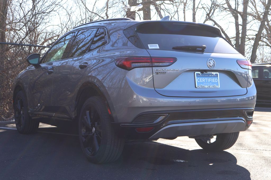 2021 Buick Envision Essence 5