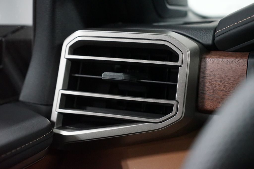 Thumbnail: 2026 Toyota Tundra - 27