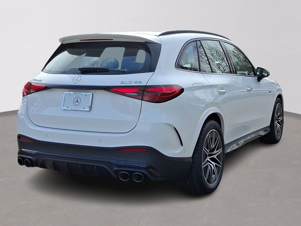 2025 Mercedes-Benz GLC 43 AMG 3