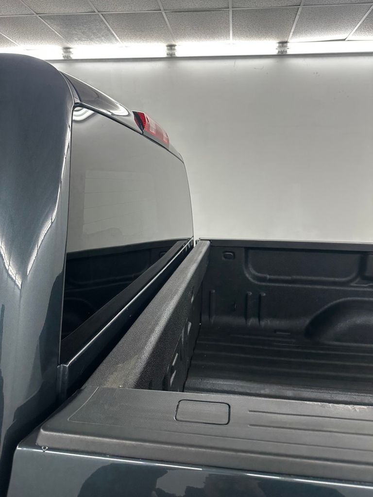 used 2018 GMC Sierra 1500 car, priced at $27,985