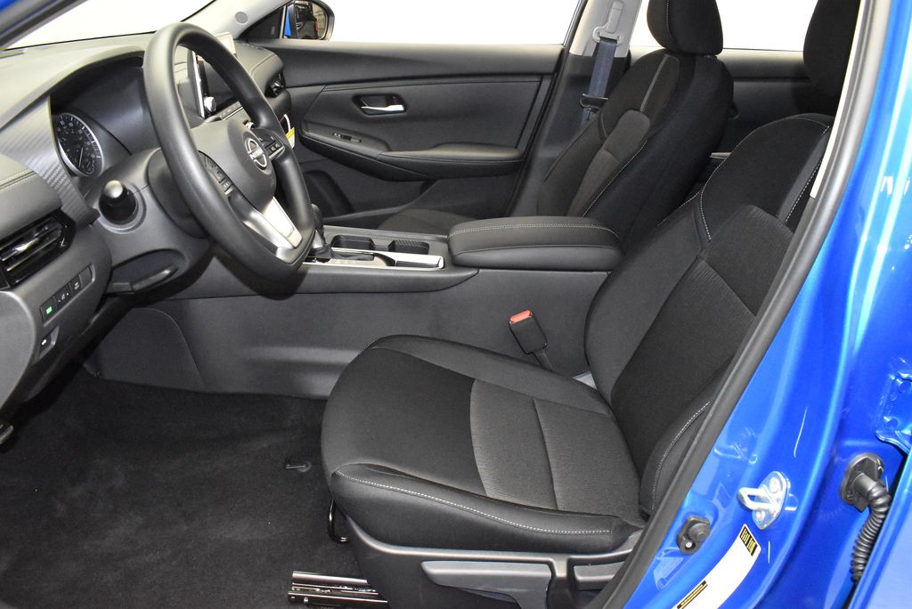 Thumbnail: 2025 Nissan Sentra - 12