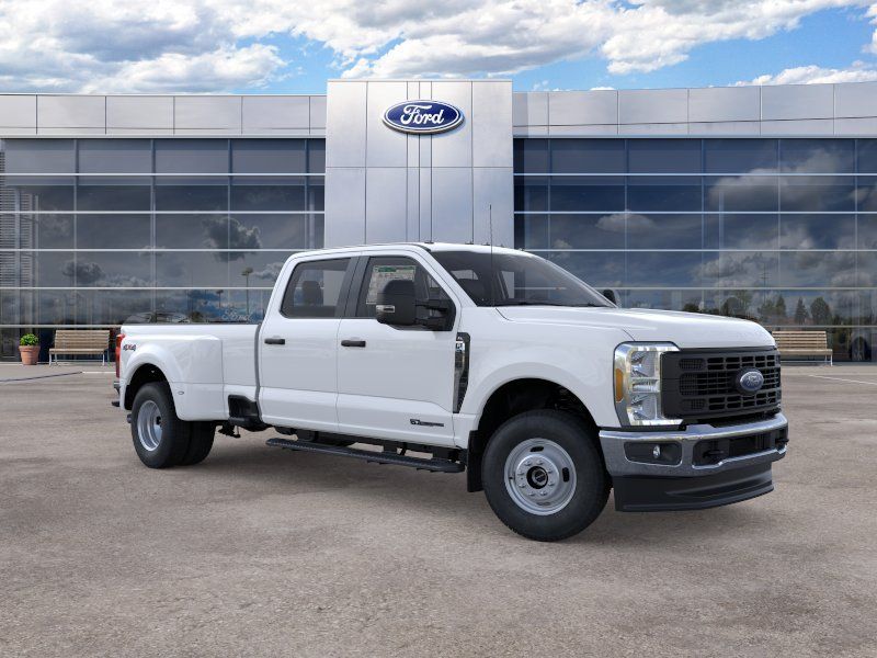 New 2026 Oxford White Ford F-350® XL image 7
