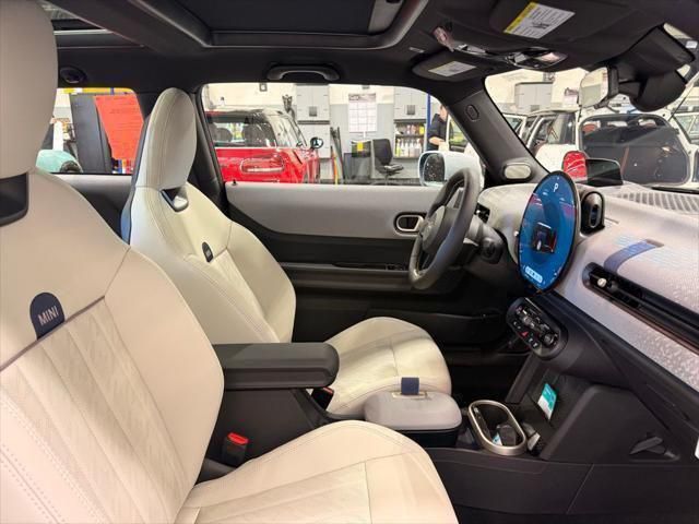 Thumbnail: 2026 MINI Cooper - 23