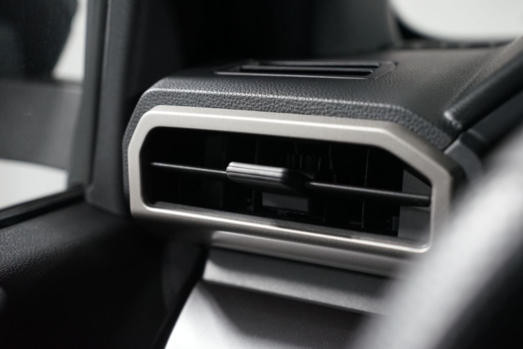 Thumbnail: 2025 Toyota Tacoma - 26