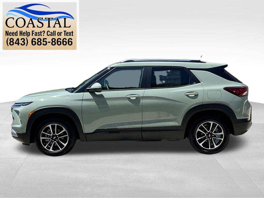 2026 Chevrolet TrailBlazer LT Green at Bob Mills Chevrolet