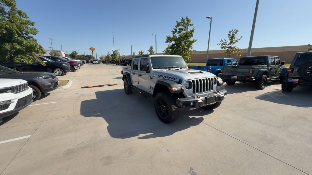  2023 Jeep Gladiator Mojave Crew Cab 4WD   