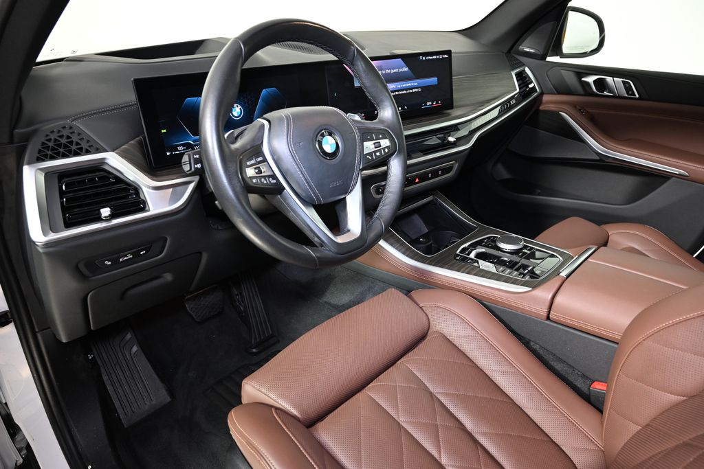 Thumbnail: 2024 BMW X5 - 15