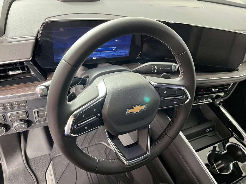 Thumbnail: 2026 Chevrolet Tahoe - 25
