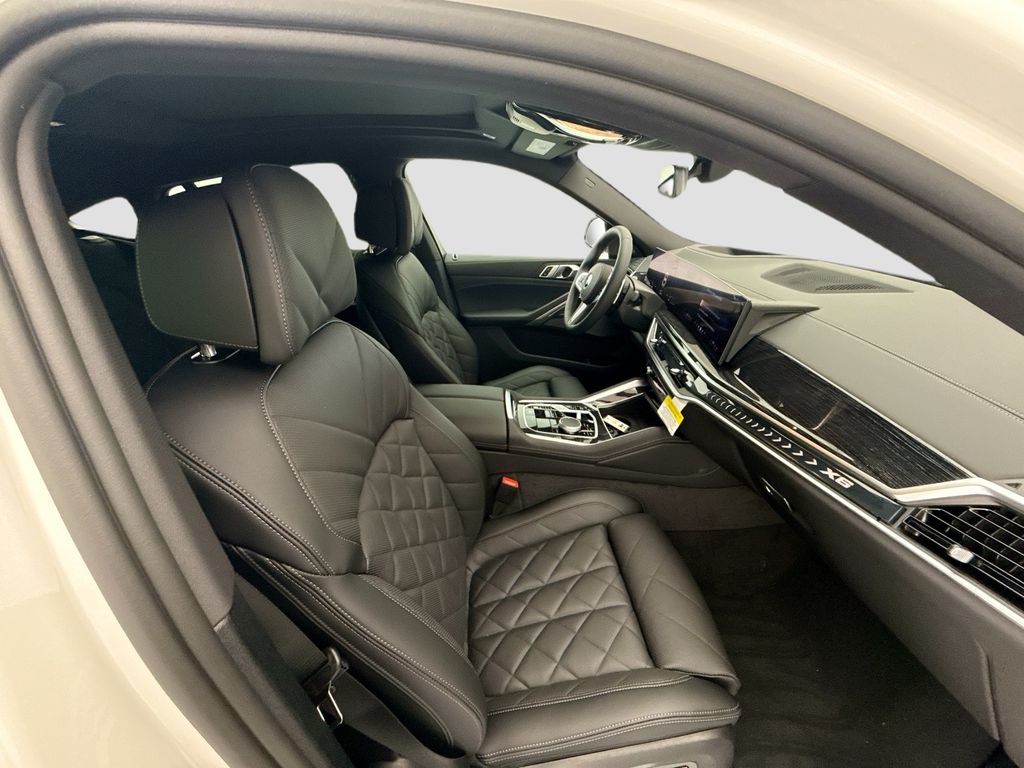 Thumbnail: 2026 BMW X6 - 19