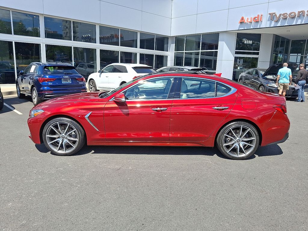 Thumbnail: 2020 Genesis G70 - 7