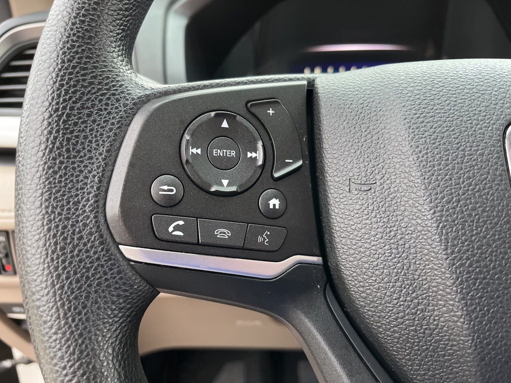 2018 Honda Odyssey EX 19