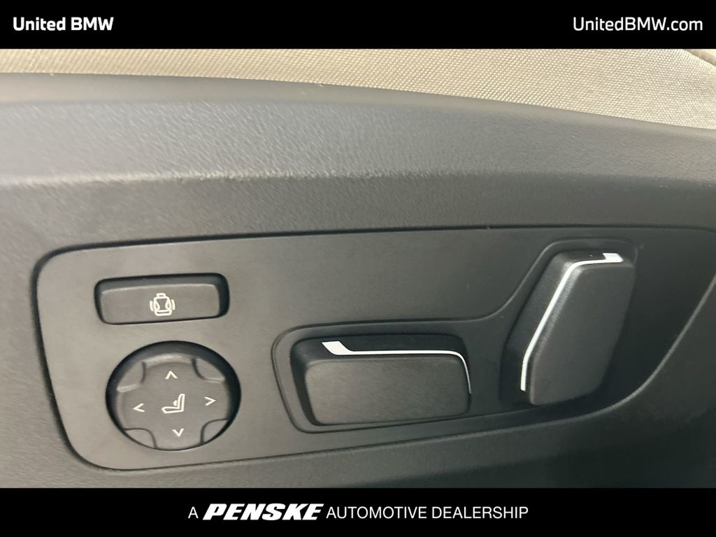 Thumbnail: 2026 BMW X3 - 12