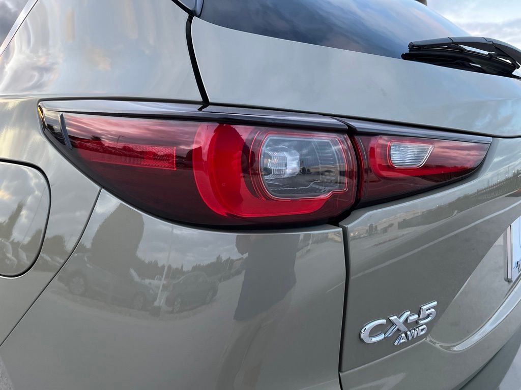 Thumbnail: 2024 Mazda CX-5 - 7