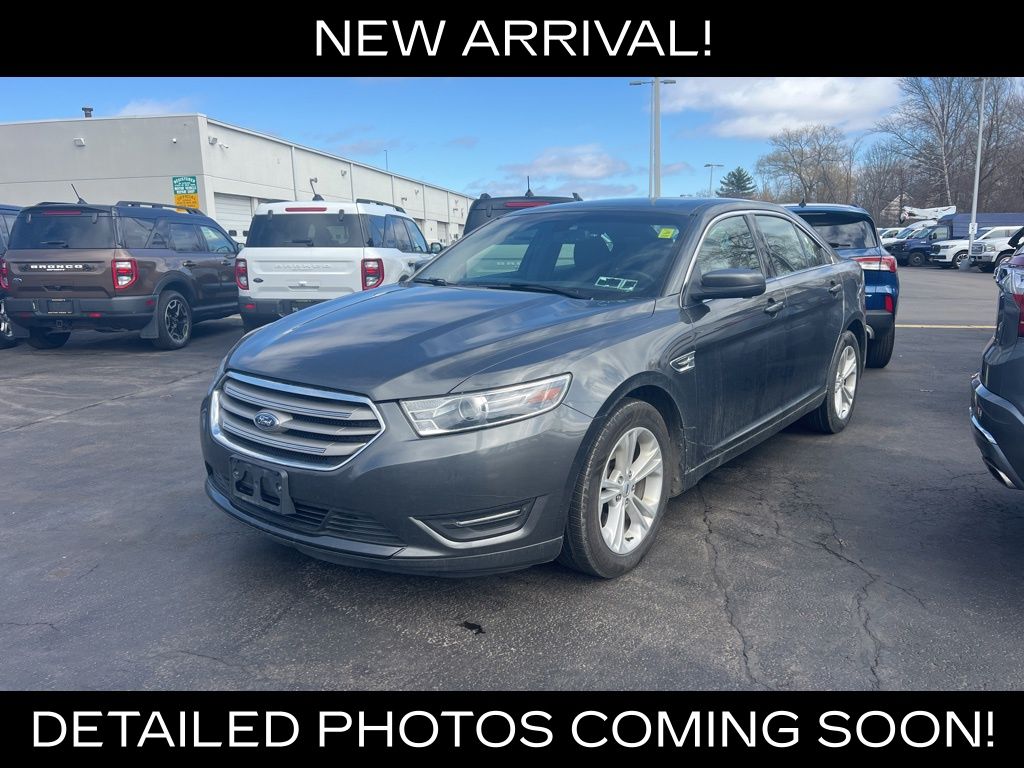 2017 Ford Taurus SEL