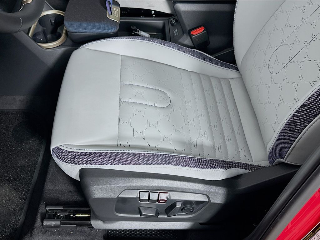 Thumbnail: 2025 MINI Cooper Countryman - 21